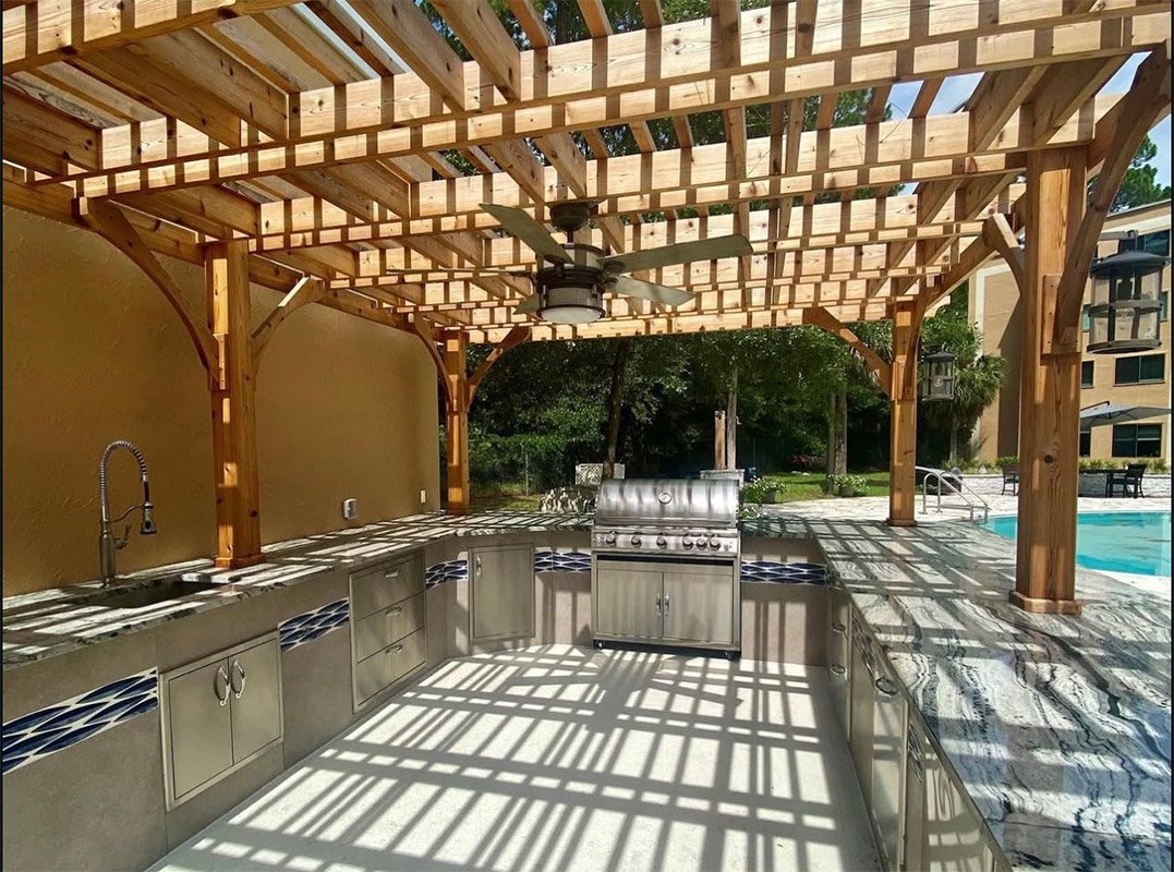 outdoor kitchen